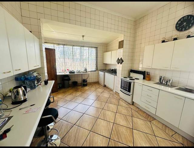 3 BEDROOM HOUSE FOR SALE IN DELVILLE